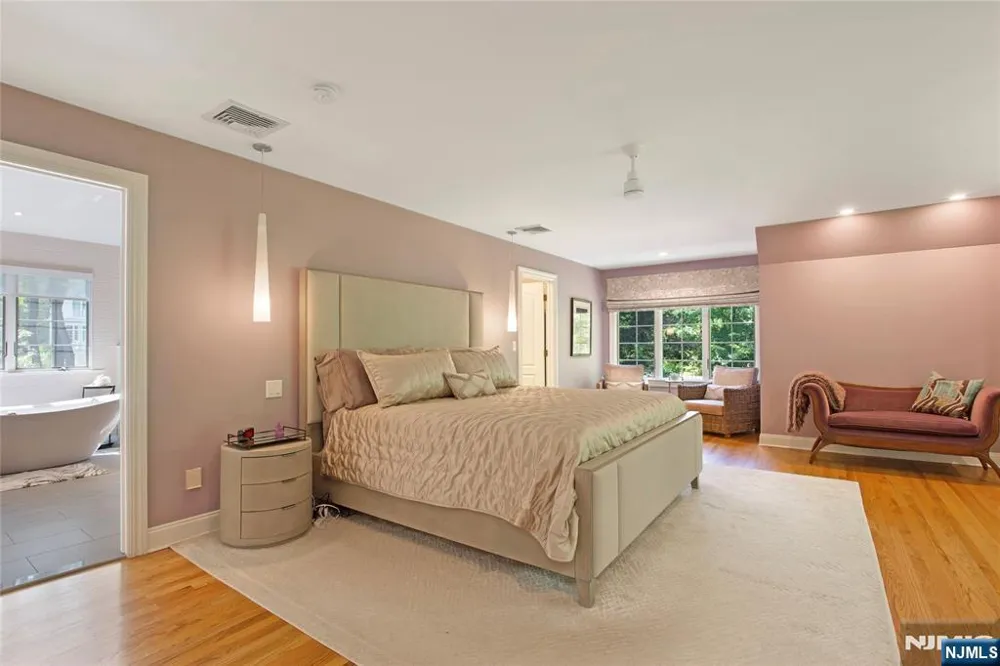 102 Seminary Drive Mahwah, NJ 07430