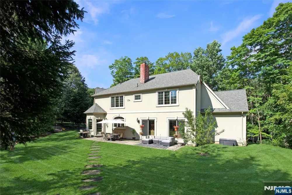 102 Seminary Drive Mahwah, NJ 07430