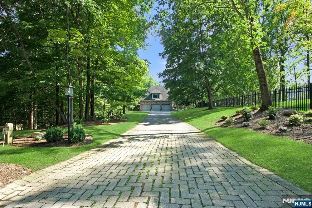 102 Seminary Drive Mahwah, NJ 07430