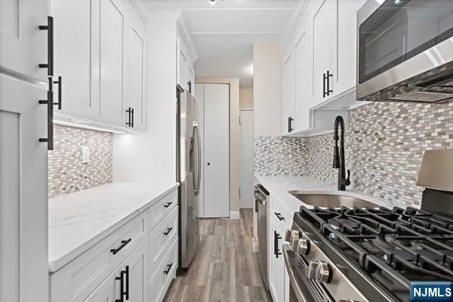 515 Anderson Avenue 2H Cliffside Park, NJ 07010