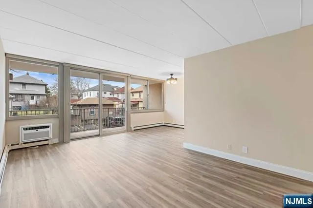 515 Anderson Avenue 2H Cliffside Park, NJ 07010
