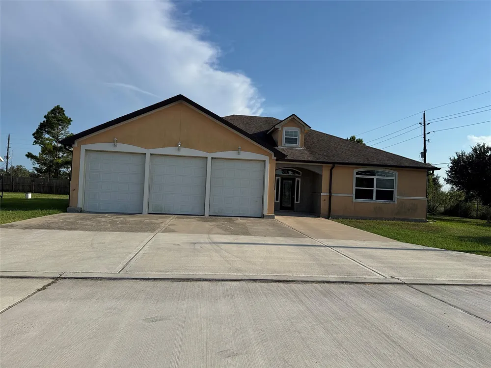 4123 Old Chocolate Bayou Road Manvel, TX 77578
