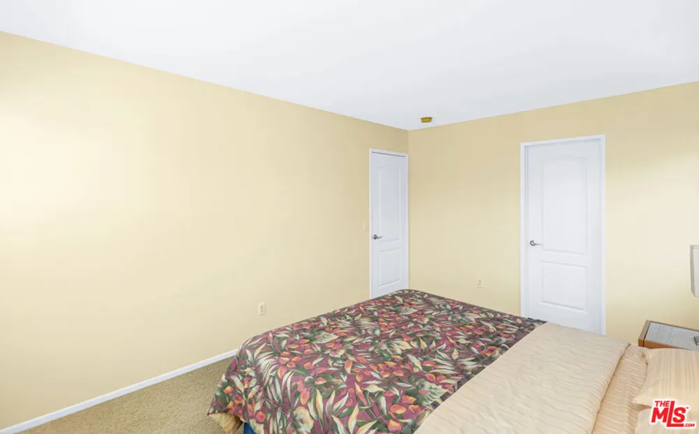 2167 Snowberry Lane Mentone, CA 92359