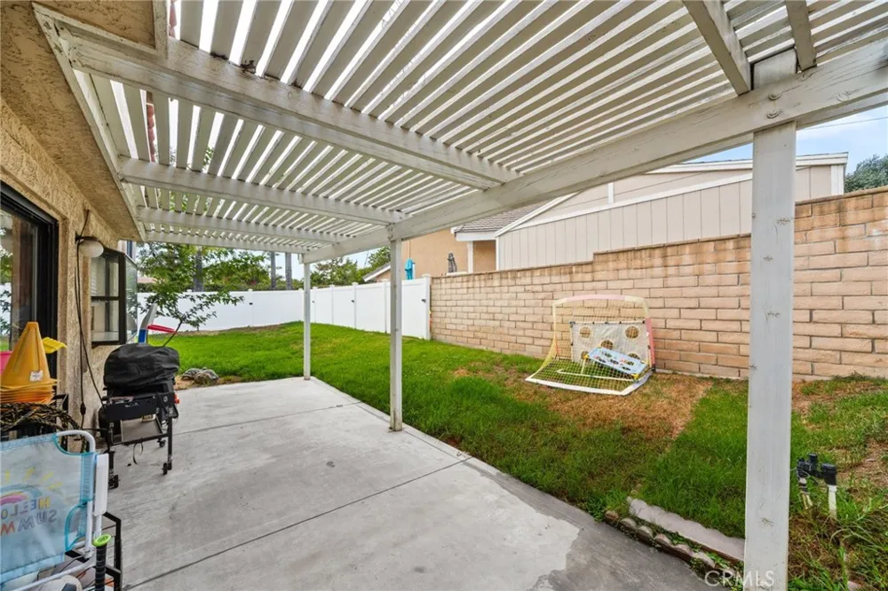 389 Conestoga Road San Dimas, CA 91773