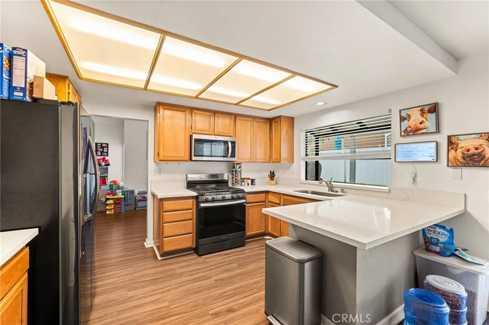 389 Conestoga Road San Dimas, CA 91773
