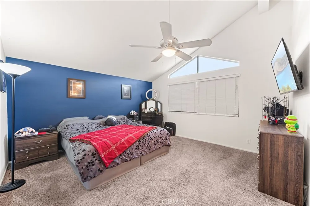389 Conestoga Road San Dimas, CA 91773