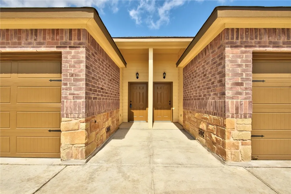 467 Jack Rabbit Lane #A Buda, TX 78610