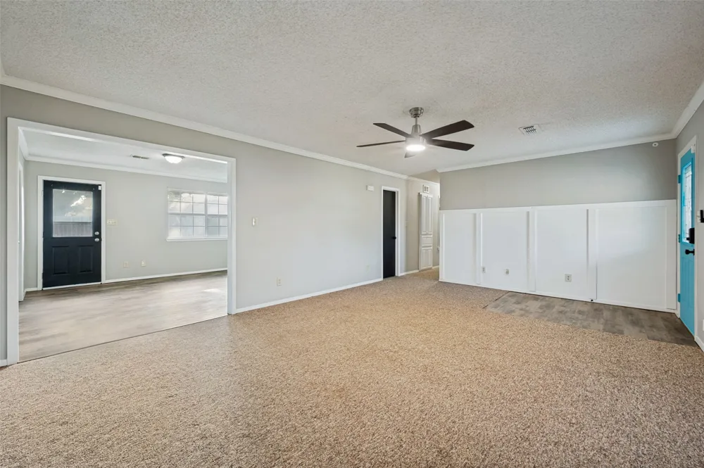 101 Sara Court Collinsville, TX 76233