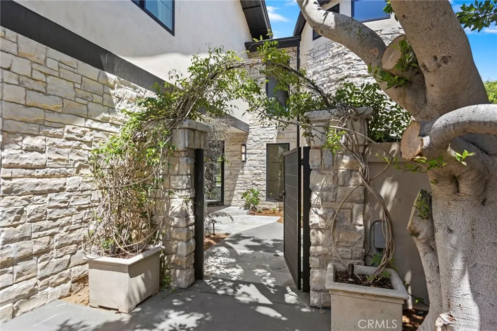 32136 Links Pointe Laguna Niguel, CA 92677