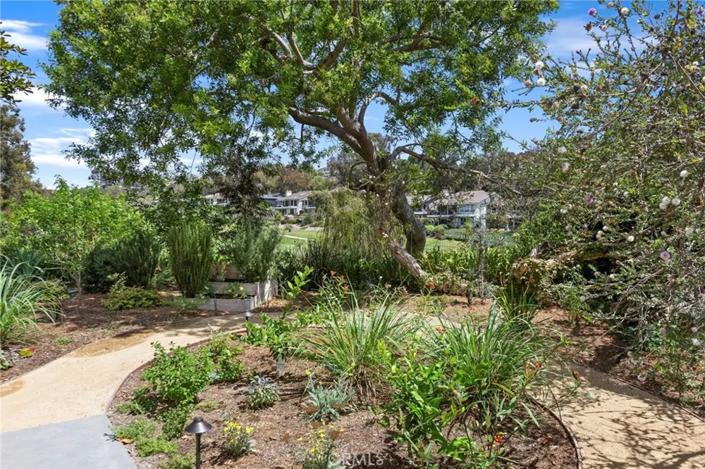 32136 Links Pointe Laguna Niguel, CA 92677