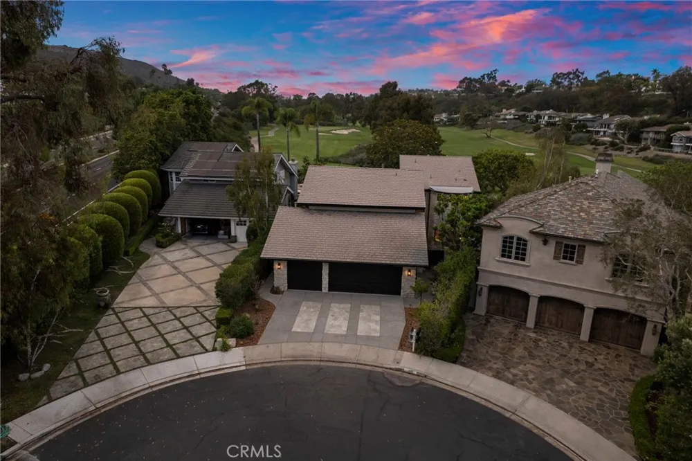 32136 Links Pointe Laguna Niguel, CA 92677