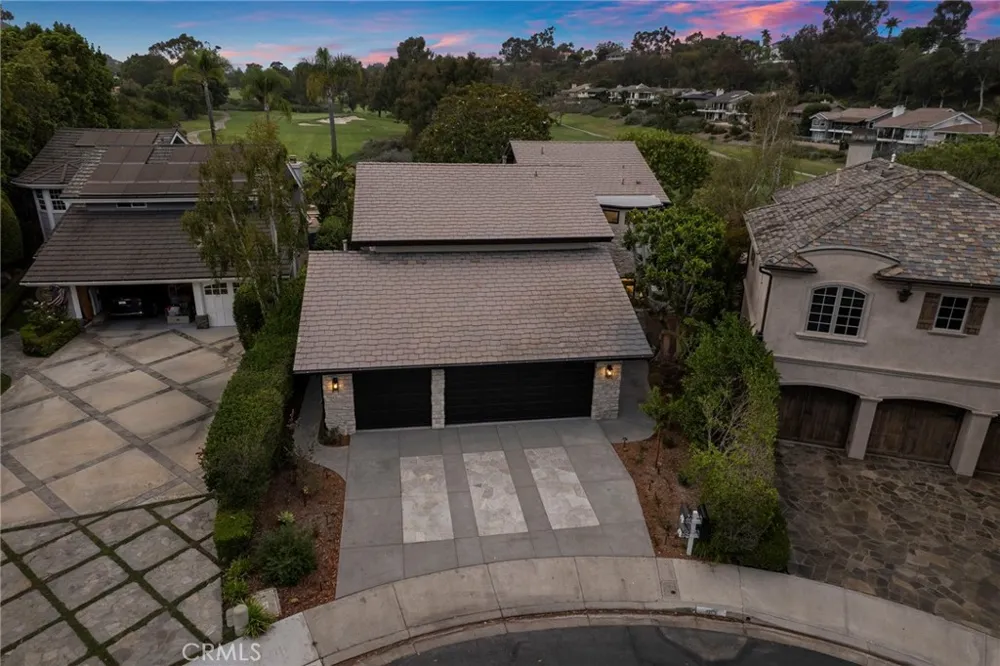 32136 Links Pointe Laguna Niguel, CA 92677
