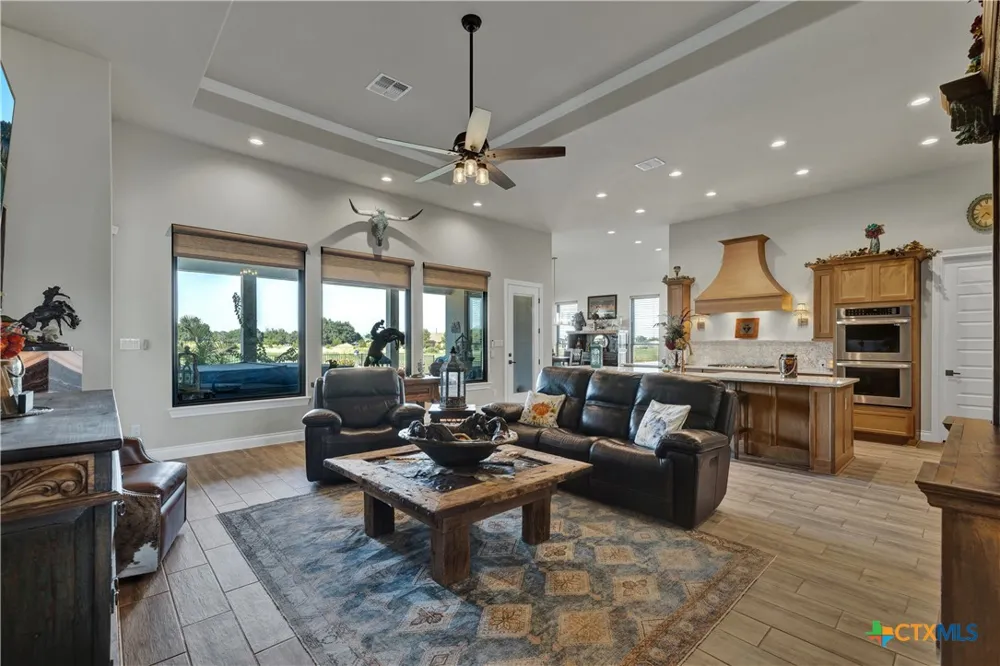 505 John Price Blanco, TX 78606