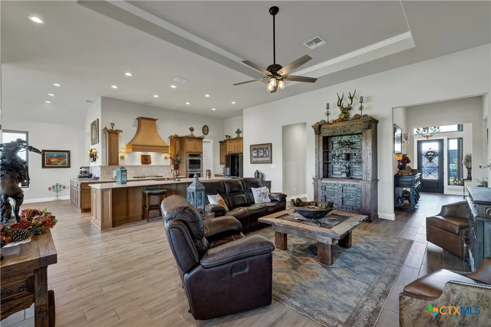 505 John Price Blanco, TX 78606