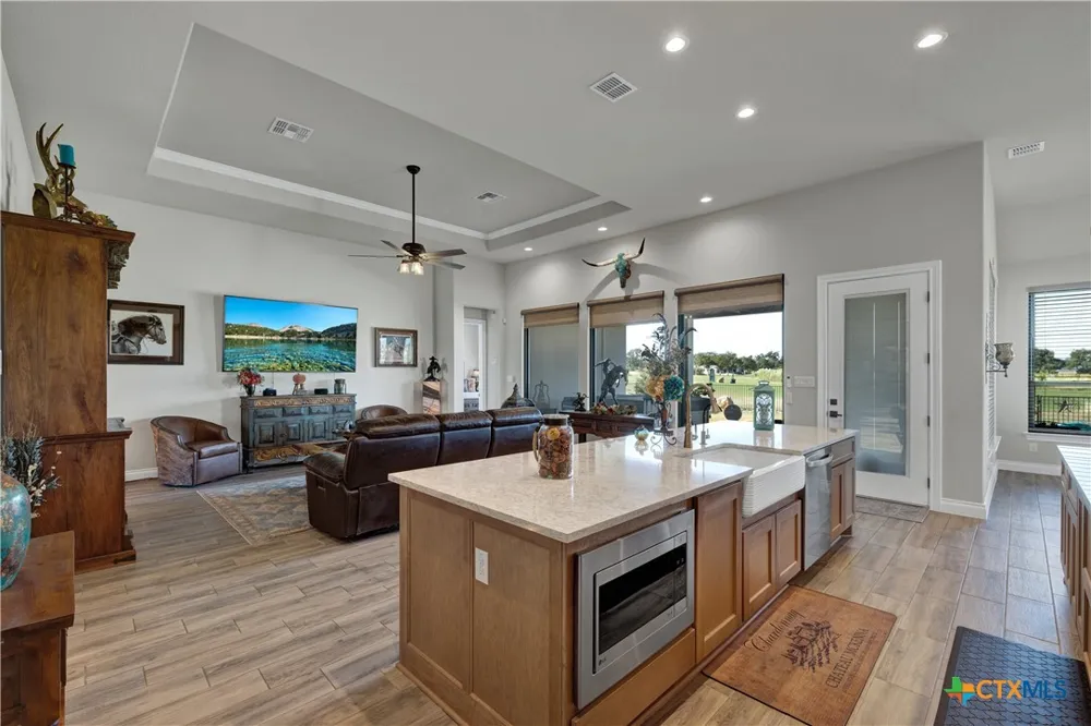 505 John Price Blanco, TX 78606
