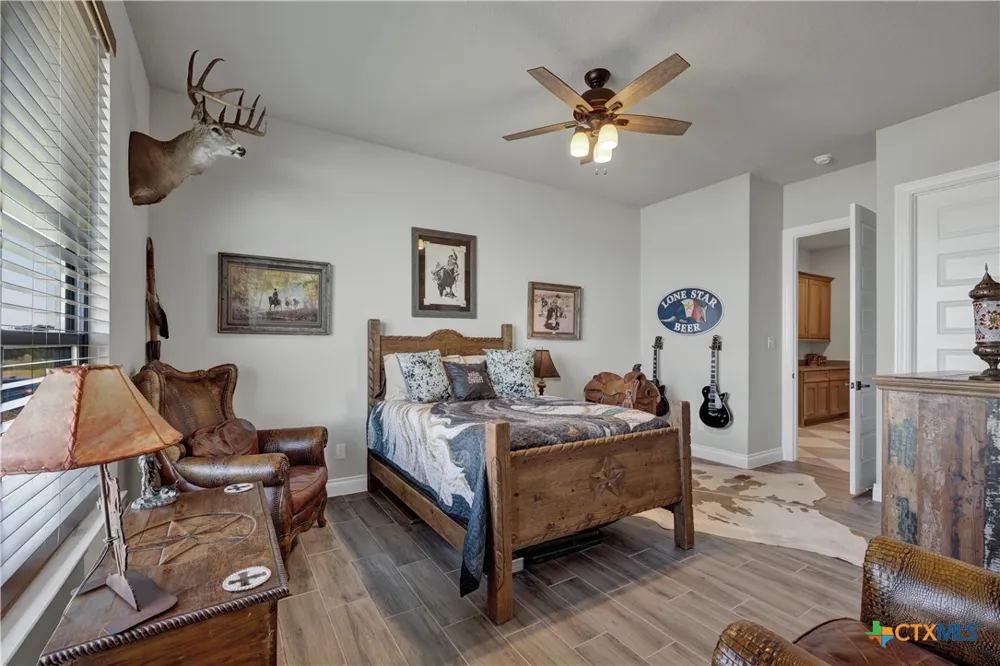 505 John Price Blanco, TX 78606