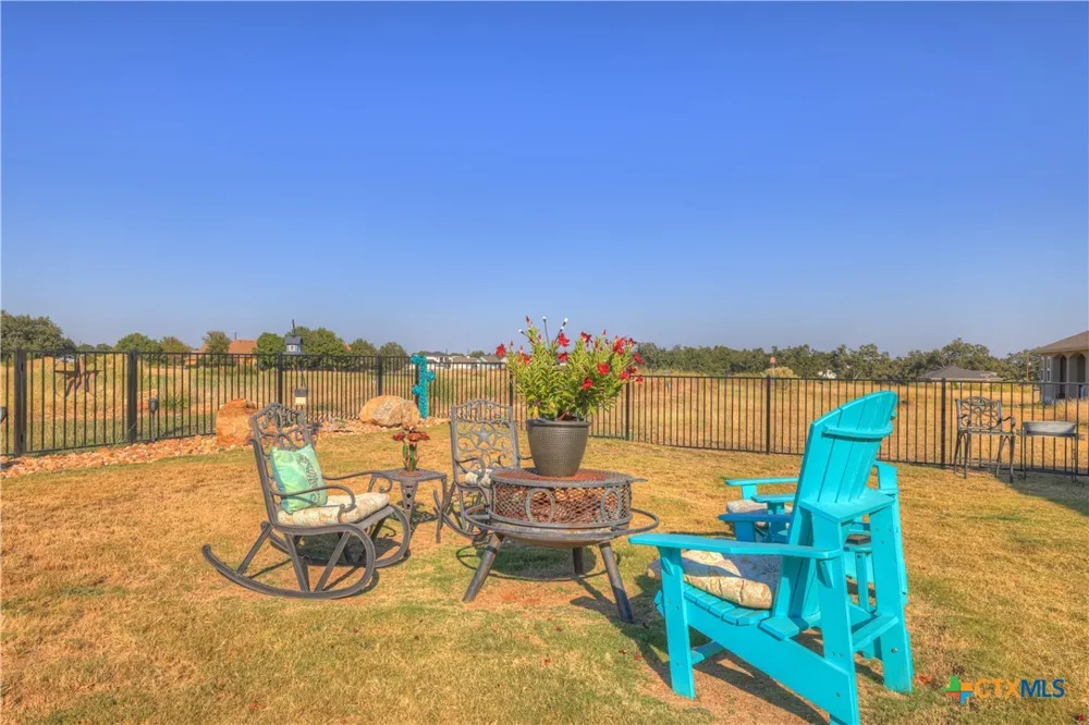 505 John Price Blanco, TX 78606