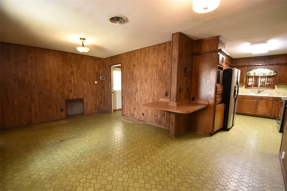 820 University Street Seminole, OK 74868