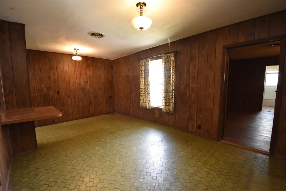 820 University Street Seminole, OK 74868