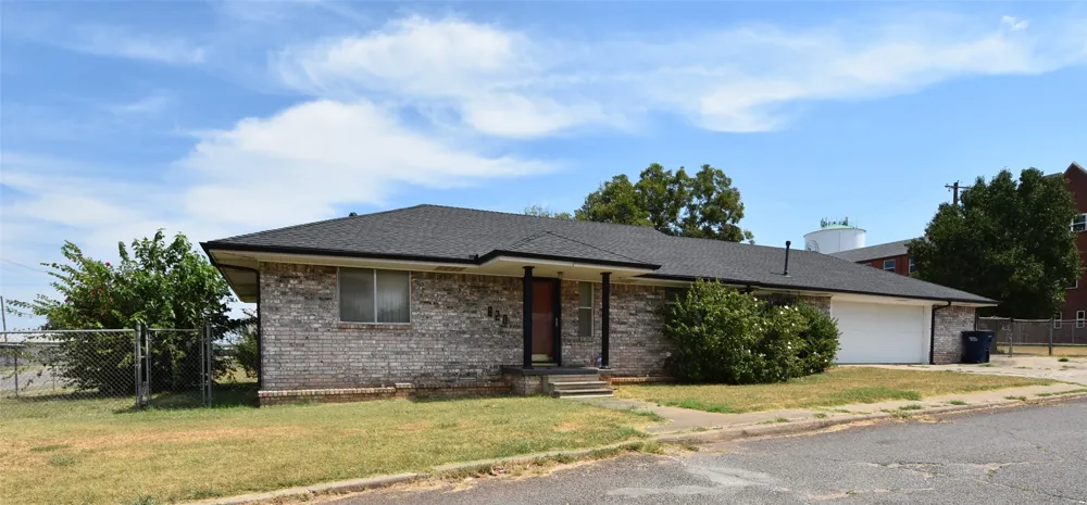 820 University Street Seminole, OK 74868