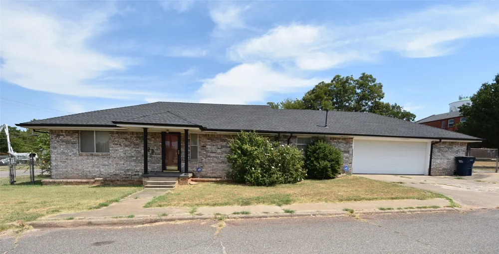 820 University Street Seminole, OK 74868