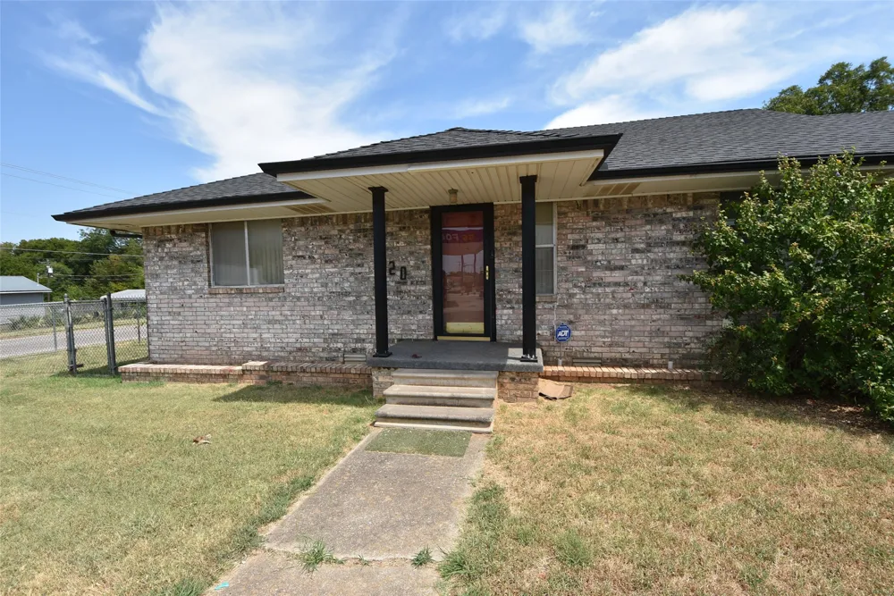 820 University Street Seminole, OK 74868