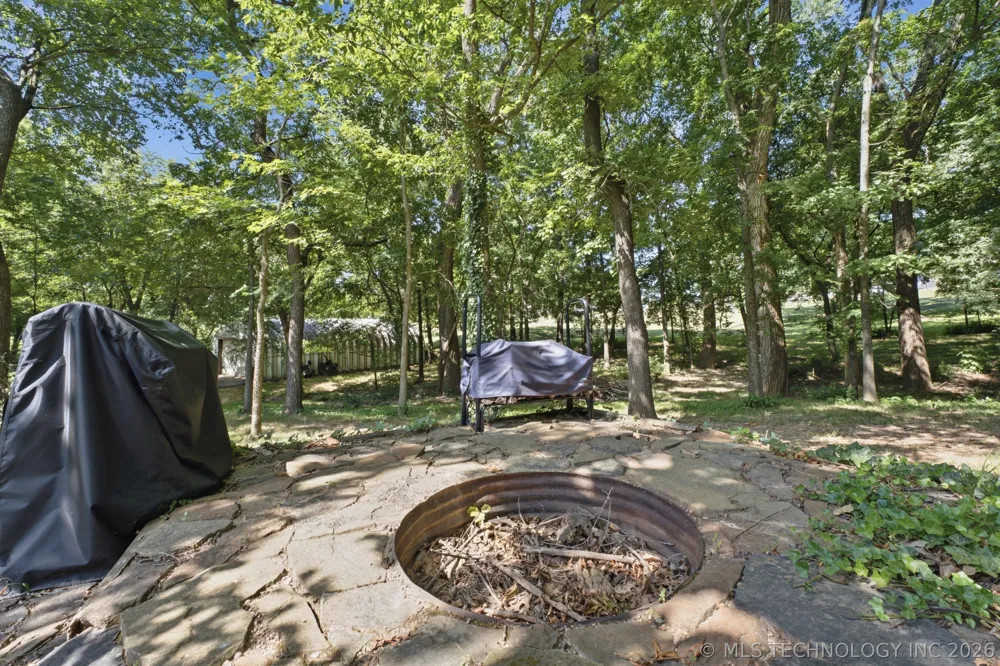 16142 State Highway 72 Highway Coweta, OK 74429