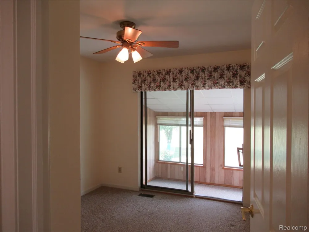 62341 Arlington Circle #3 South Lyon City, MI 48178