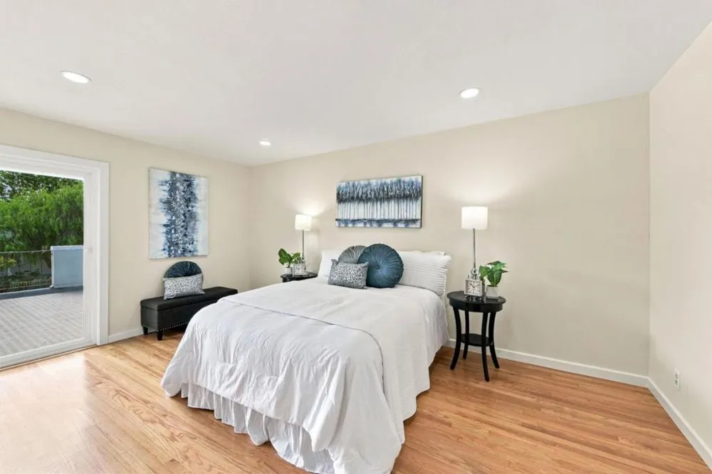 10327 Cold Harbor Avenue Cupertino, CA 95014