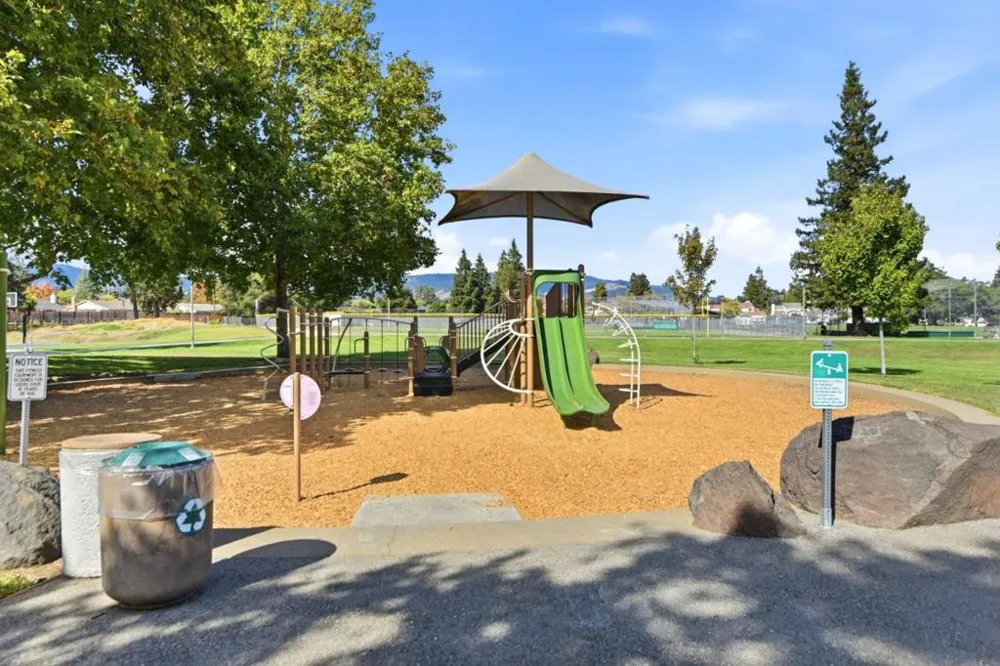 10327 Cold Harbor Avenue Cupertino, CA 95014