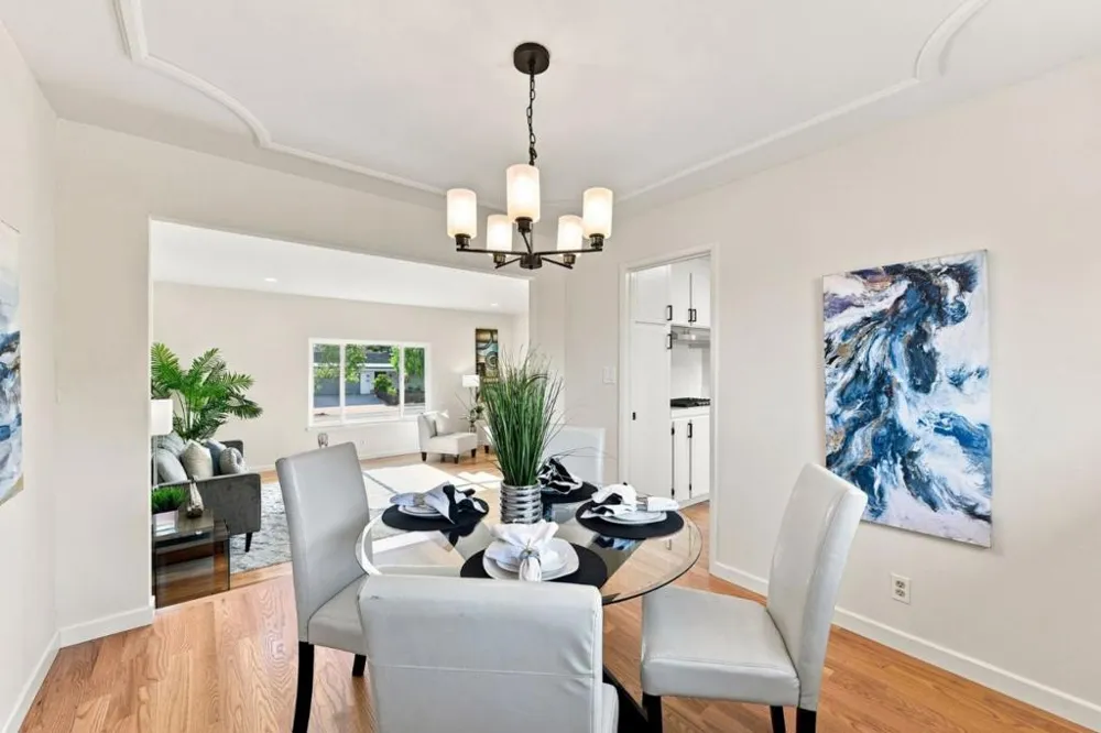 10327 Cold Harbor Avenue Cupertino, CA 95014