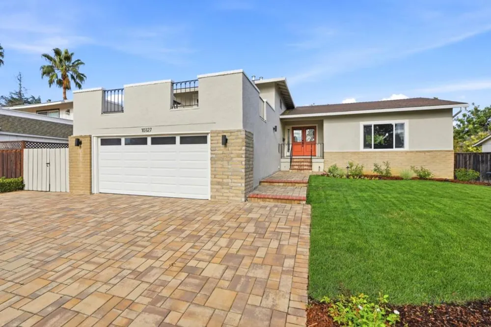 10327 Cold Harbor Avenue Cupertino, CA 95014