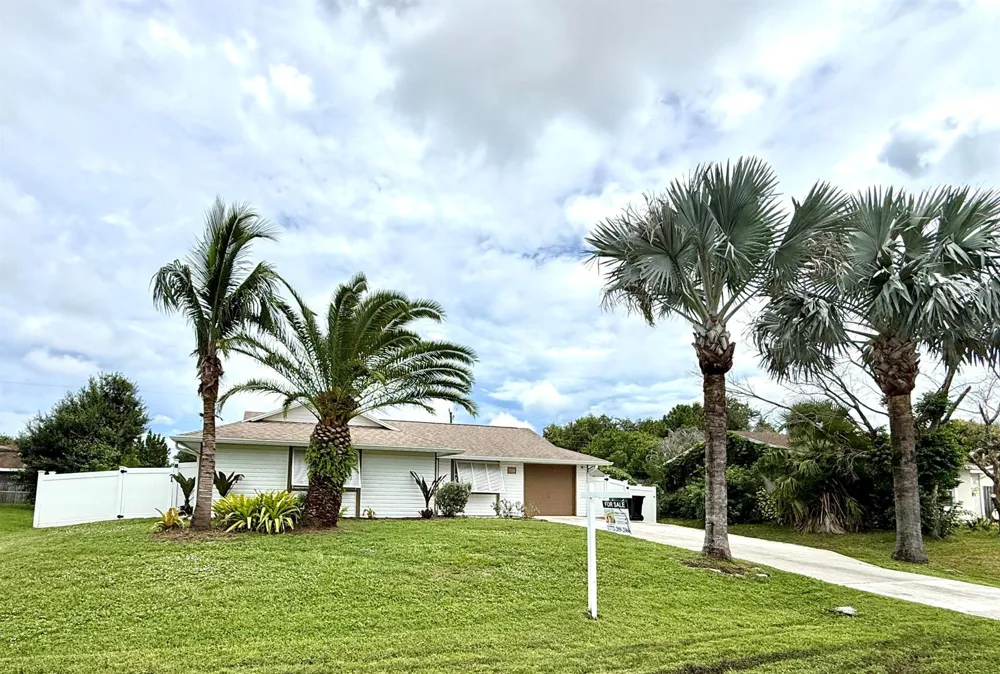 637 SW GRANADEER STREET Port St. Lucie, FL 34983