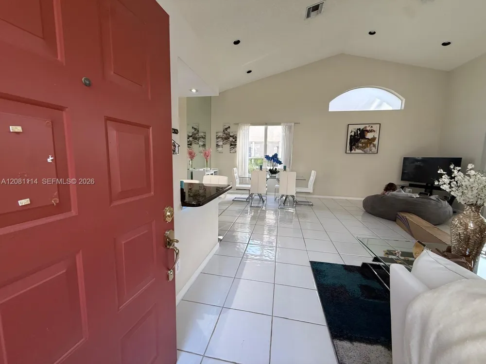 8976 Shoal Creek Ln #8976 Boynton Beach, FL 33472