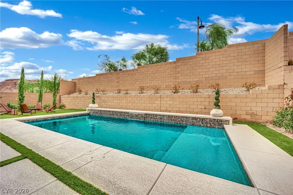 30 Barrio Alto Court Henderson, NV 89011