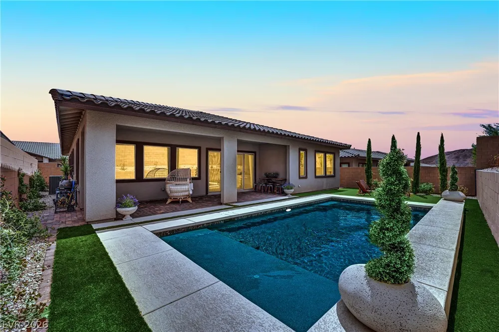 30 Barrio Alto Court Henderson, NV 89011