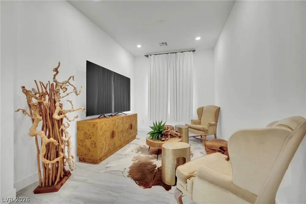 30 Barrio Alto Court Henderson, NV 89011