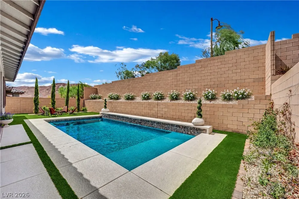 30 Barrio Alto Court Henderson, NV 89011