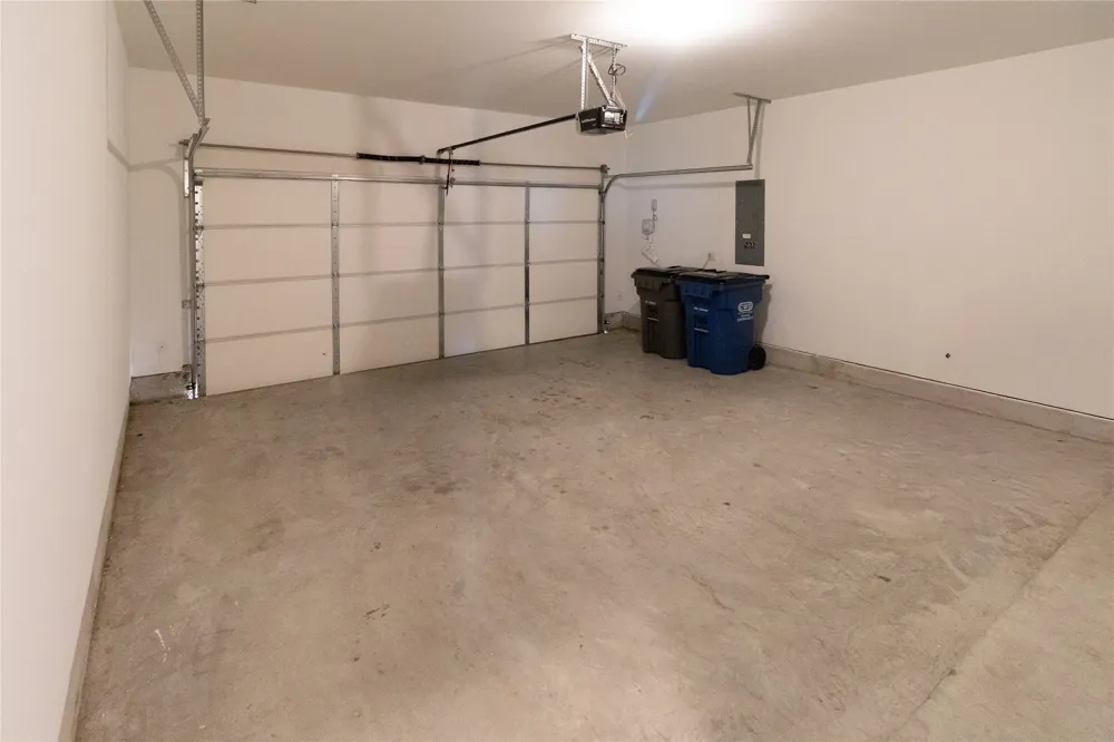 5613 Breezy Drive Celina, TX 75009