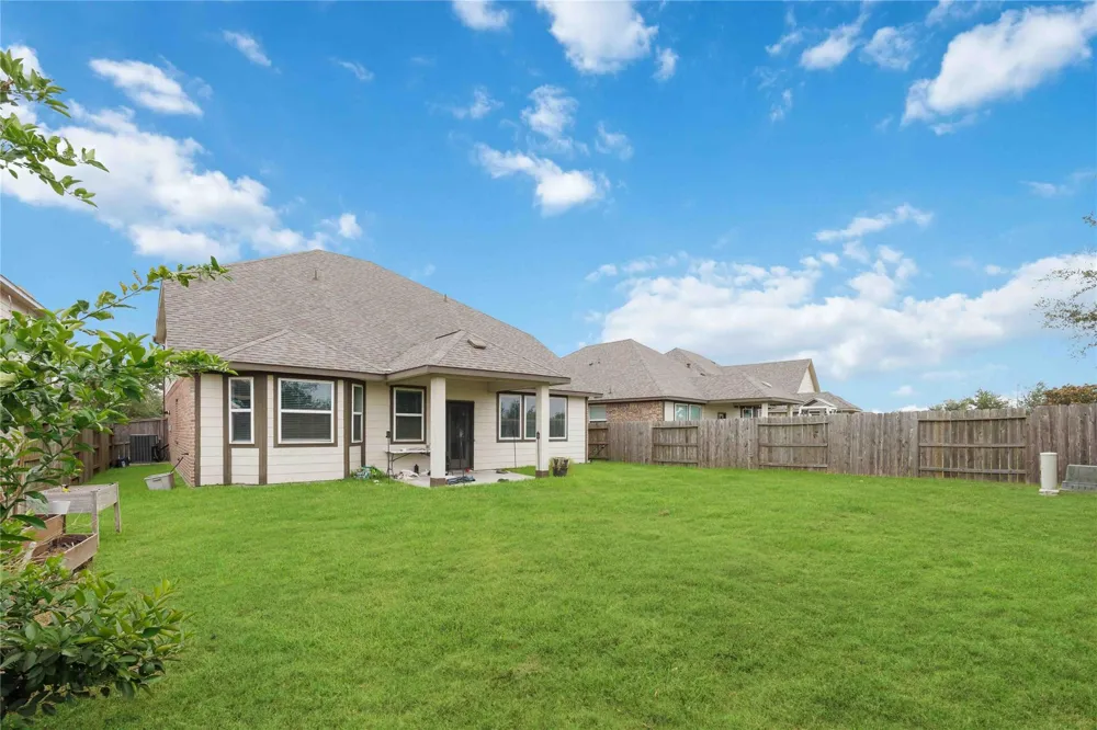 10601 Clouds Rest Drive Arcola, TX 77583
