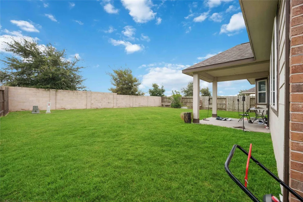 10601 Clouds Rest Drive Arcola, TX 77583