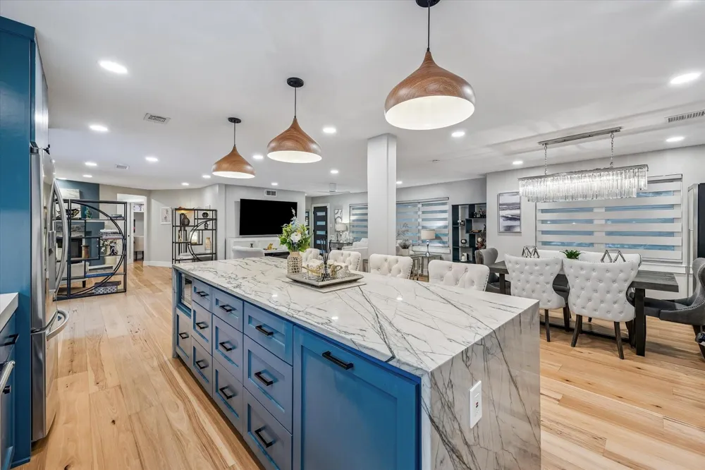 8518 Westview Drive Houston, TX 77055