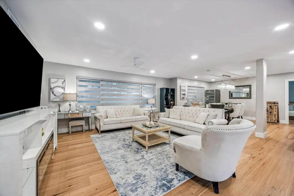 8518 Westview Drive Houston, TX 77055
