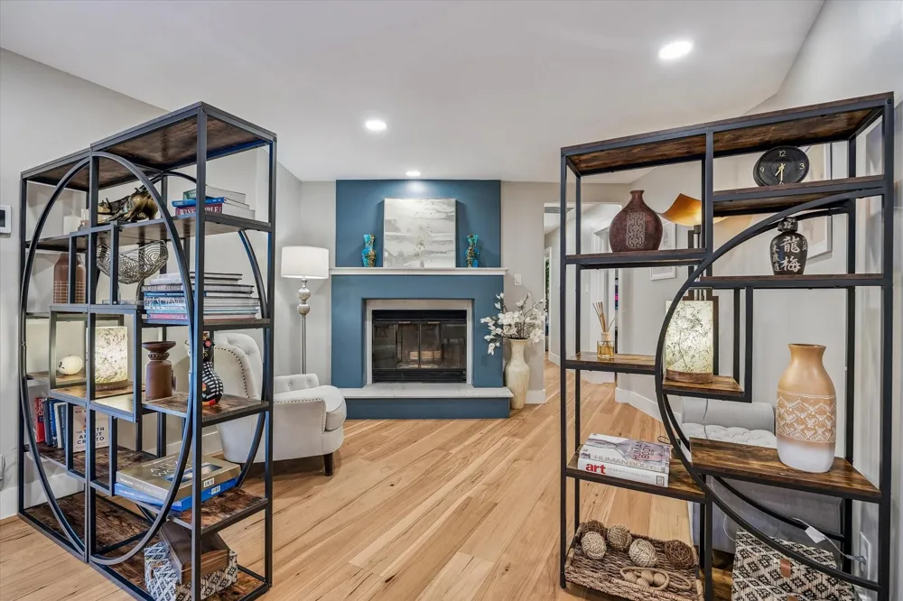8518 Westview Drive Houston, TX 77055