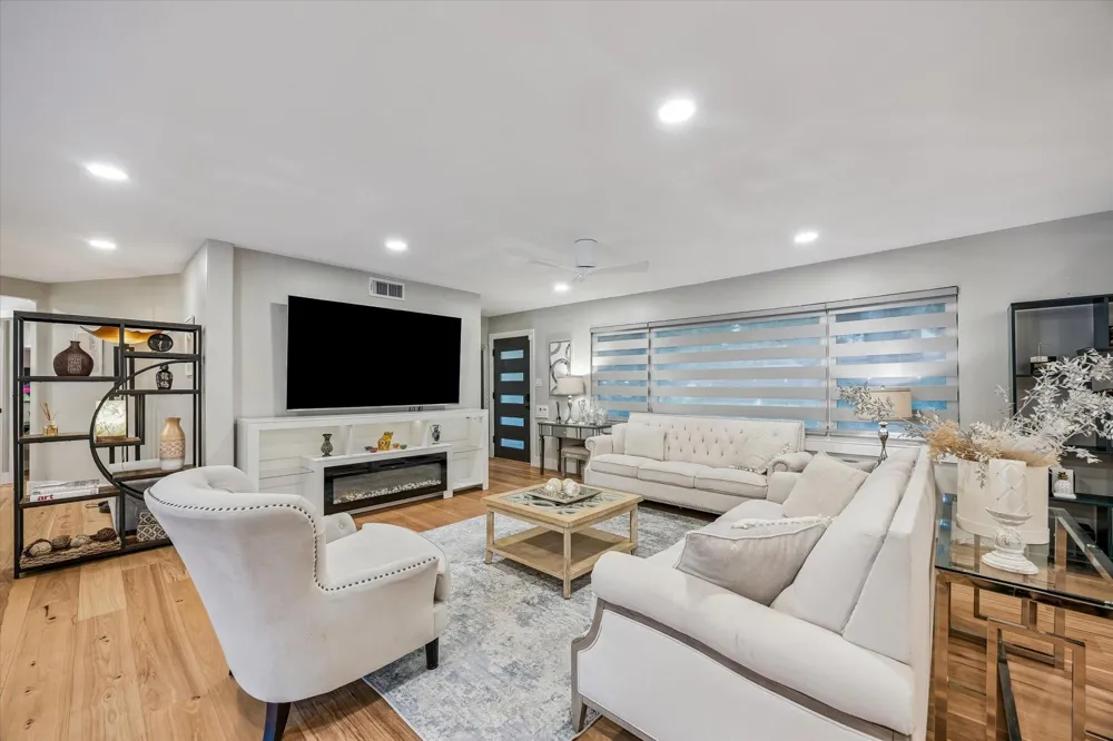8518 Westview Drive Houston, TX 77055