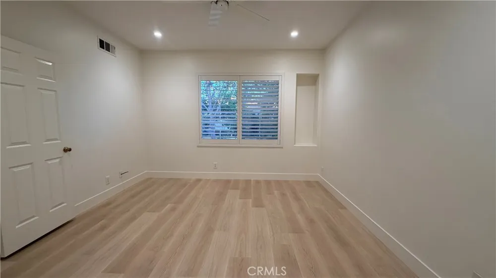 449 RIDGEWAY Irvine, CA 92620