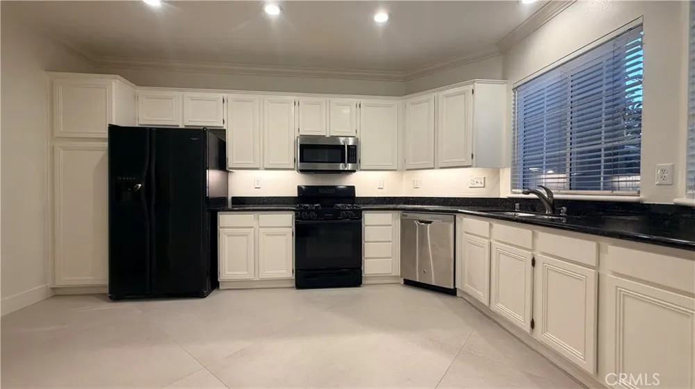 449 RIDGEWAY Irvine, CA 92620