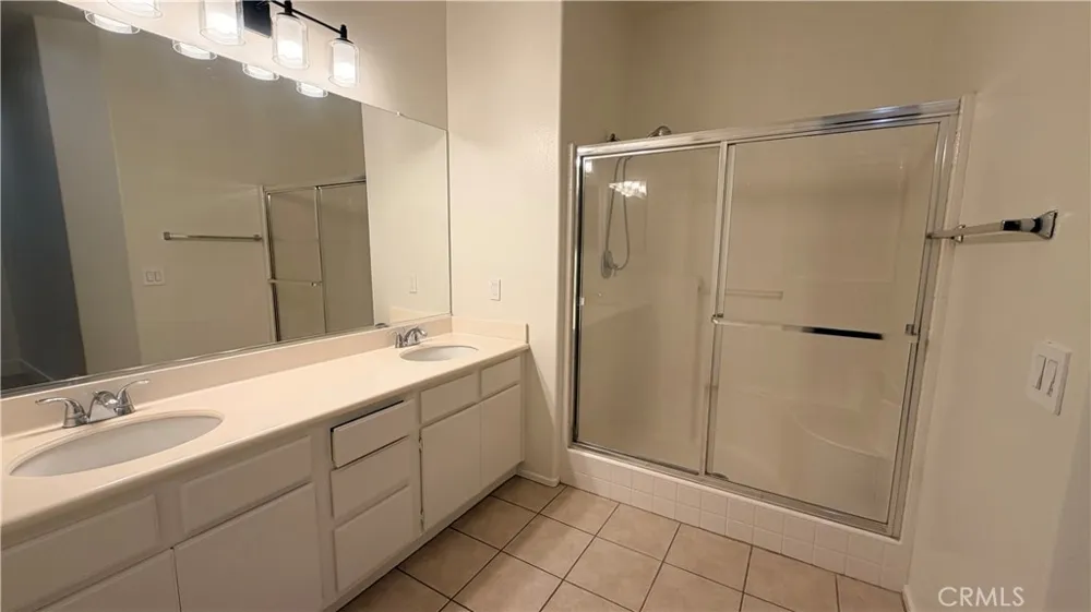 449 RIDGEWAY Irvine, CA 92620