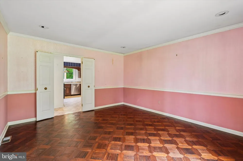 1132 TINKERHILL LANE Malvern, PA 19355