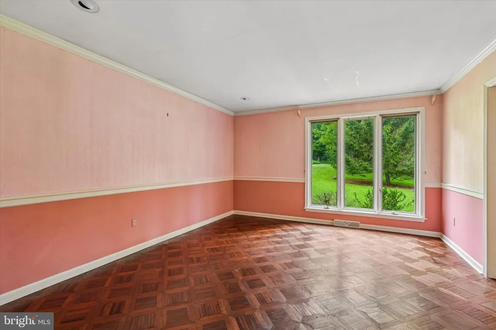 1132 TINKERHILL LANE Malvern, PA 19355